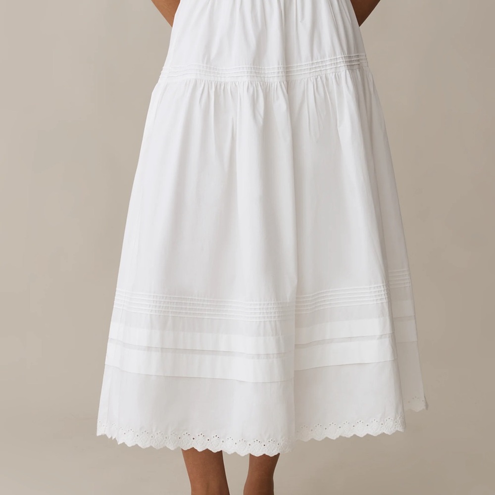Scallop-Hem White Midi Cotton Skirt